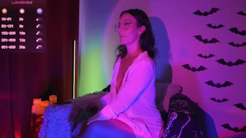 Jasmine online show from 10.20.25