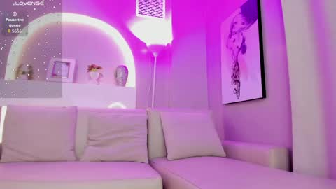 Snapshot of sensual_shanel chatting on 05.22.26 sensual_shanel online show from 05.22.26