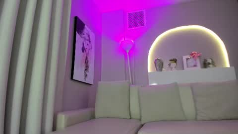 Snapshot of sensual_shanel chatting on 07.26.26 sensual_shanel online show from 07.26.26
