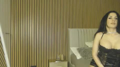 Hallie online show from 03.16.26