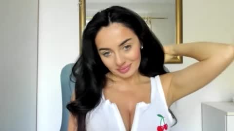 sensuallstella online show from 07.02.26
