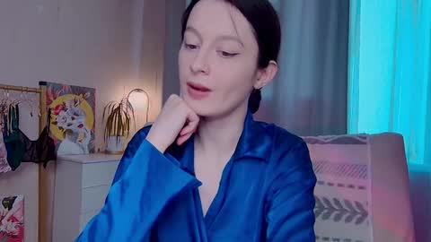 Snapshot of sensuallucy233 chatting on 05.21.26 sensuallucy233 online show from 05.21.26