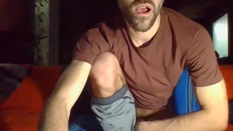 Snapshot of sensuasculine chatting on 12.29.24 Matt online show from 12.29.24