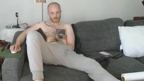 Snapshot of sensuoussativas chatting on 05.22.26 The Sensuous Sativas online show from 05.22.26