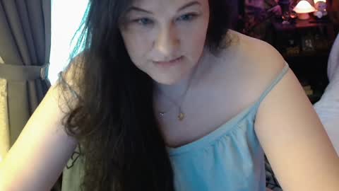 Snapshot of sentfrmheaven chatting on 01.24.25 Tara online show from 01.24.25