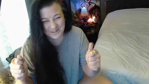 Snapshot of sentfrmheaven chatting on 03.11.25 Tara online show from 03.11.25