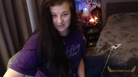 Snapshot of sentfrmheaven chatting on 04.27.26 Tara online show from 04.27.26