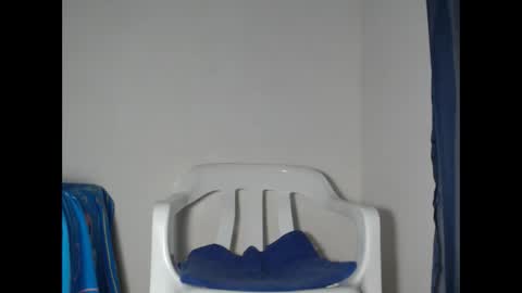 Snapshot of senyeiblack chatting on 03.08.25 Jose online show from 03.08.25