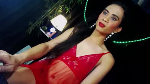 Snapshot of senyora_evangelista chatting on 05.28.26 senyora_evangelista online show from 05.28.26