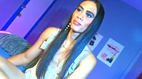 Snapshot of senyora_evangelista chatting on 07.22.26 senyora_evangelista online show from 07.22.26