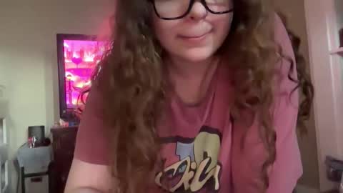 Snapshot of seraphinavelvet chatting on 04.24.26 Seraphina online show from 04.24.26