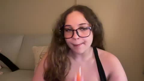 Snapshot of seraphinavelvet chatting on 07.15.26 Seraphina online show from 07.15.26