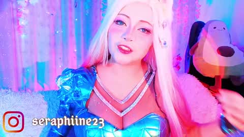 Snapshot of seraphine23_ chatting on 01.27.25 seraphine online show from 01.27.25