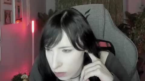 Snapshot of seraphinesparda chatting on 07.17.26 Sera online show from 07.17.26