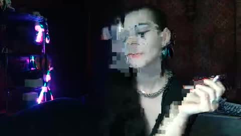 Snapshot of seraphinmunster chatting on 04.25.26 Seraphin Munster online show from 04.25.26