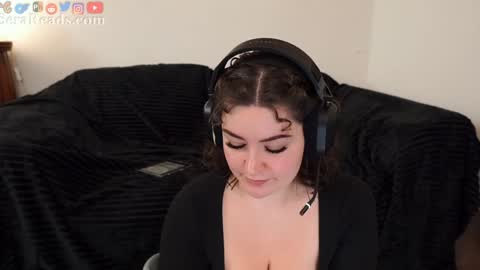 SeraReads online show from 12.01.25