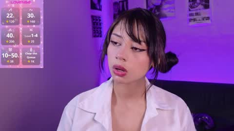 Snapshot of serenbleck chatting on 04.25.26 Seren online show from 04.25.26