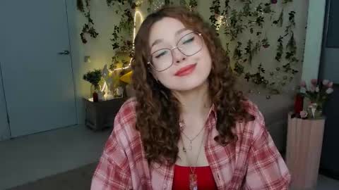 Snapshot of sereneflame chatting on 02.09.26 Ophelia online show from 02.09.26