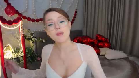 Snapshot of sereneflame chatting on 03.01.26 Ophelia online show from 03.01.26