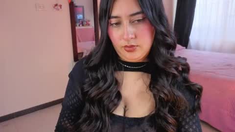Serenna Cruz online show from 06.05.26