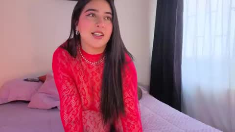 Serenna Cruz online show from 06.16.26