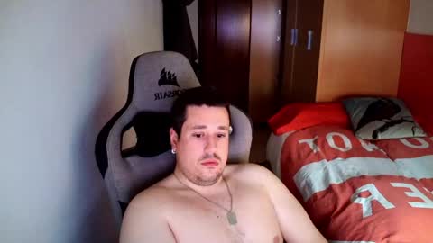 Pollos online show from 04.12.26