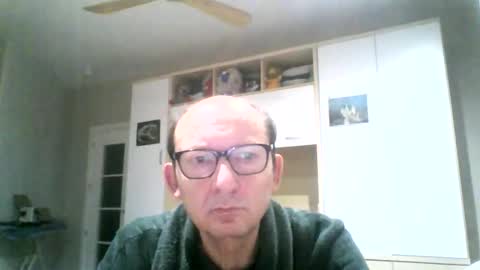 Snapshot of serrano49 chatting on 05.14.26 serrano49 online show from 05.14.26
