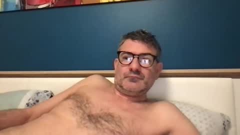 sesamechris92 online show from 02.28.25