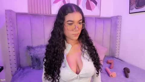 Danna  online show from 04.18.26