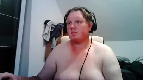 Snapshot of setcuna chatting on 07.14.26 setcuna online show from 07.14.26