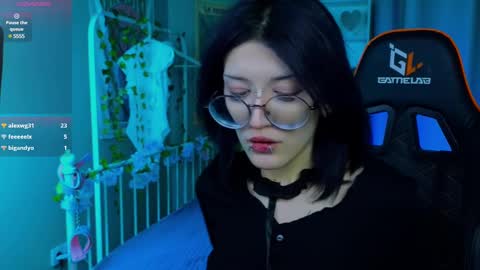 Setsunai online show from 03.10.25