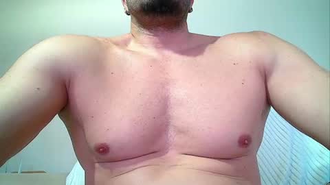 SEX MACHINE 19 online show from 07.05.26