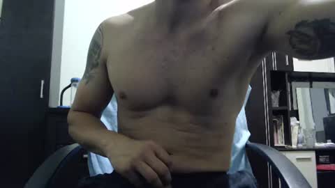 Snapshot of sexandsexy1999 chatting on 07.18.26 Daniel Taylor online show from 07.18.26