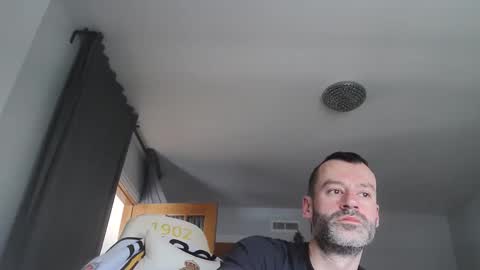 sexbrute online show from 04.12.26