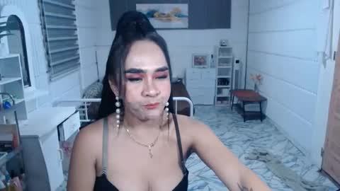 Snapshot of sexcum_trendingts_now chatting on 10.03.25 MS Anna online show from 10.03.25