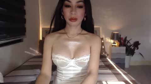 Snapshot of sexenchantresstgirl chatting on 07.06.26 Mistress Maria online show from 07.06.26
