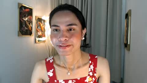 Snapshot of sexiestlara chatting on 06.30.26 lara online show from 06.30.26