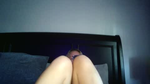 Snapshot of sexiirose22 chatting on 07.23.26 Rose online show from 07.23.26