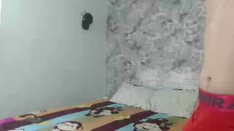 Snapshot of sexincompany chatting on 01.07.25 monserat y thony online show from 01.07.25