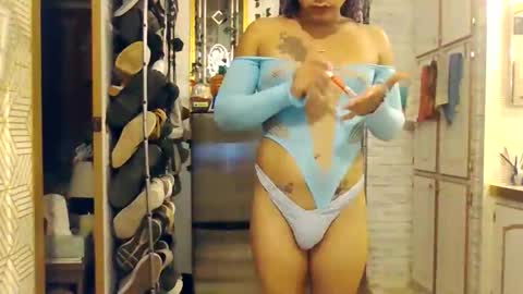 Snapshot of sexiwhiskey699 chatting on 11.09.25 sexiwhiskey699 online show from 11.09.25