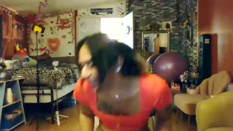 Snapshot of sexiwhiskey699 chatting on 01.17.26 sexiwhiskey699 online show from 01.17.26