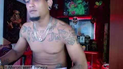 Snapshot of sexo_aharon chatting on 01.08.26 Aharon ravelo online show from 01.08.26