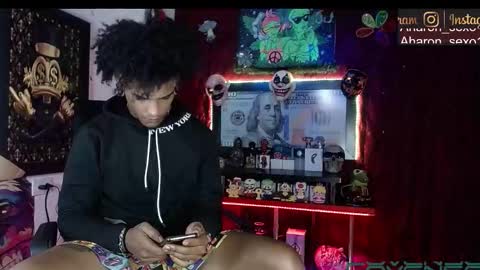 Snapshot of sexo_aharon chatting on 01.14.26 Aharon ravelo online show from 01.14.26