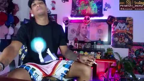 Snapshot of sexo_aharon chatting on 02.27.26 Aharon ravelo online show from 02.27.26