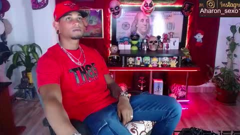 Snapshot of sexo_aharon chatting on 03.20.26 Aharon ravelo online show from 03.20.26