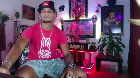 Snapshot of sexo_aharon chatting on 06.08.26 Aharon ravelo online show from 06.08.26
