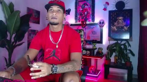 Snapshot of sexo_aharon chatting on 06.21.26 Aharon ravelo online show from 06.21.26