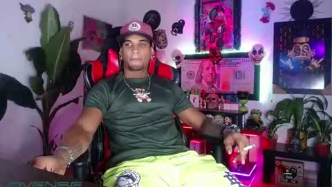Snapshot of sexo_aharon chatting on 07.15.26 Aharon ravelo online show from 07.15.26