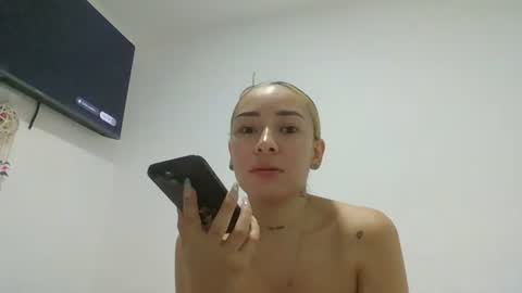 Snapshot of sexohot777 chatting on 06.11.26 sexohot777 online show from 06.11.26