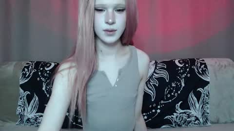 Snapshot of sexpired_princess chatting on 08.02.26 Nextdoor Princess online show from 08.02.26